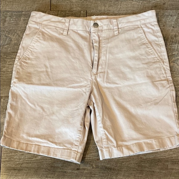 Men's Classic Tan Flat Front Shorts - Picture 1 of 4
